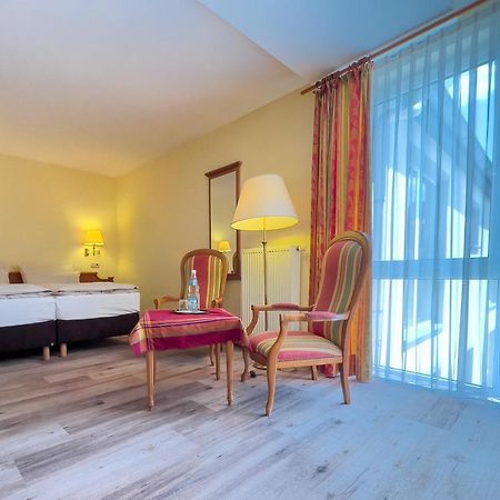 Hotel Landhaus Woerlitzer Hof Oranienbaum-Woerlitz Buitenkant foto