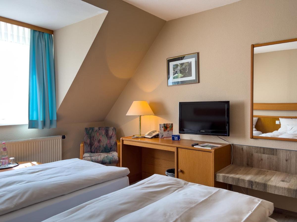 Hotel Landhaus Woerlitzer Hof Oranienbaum-Woerlitz Buitenkant foto