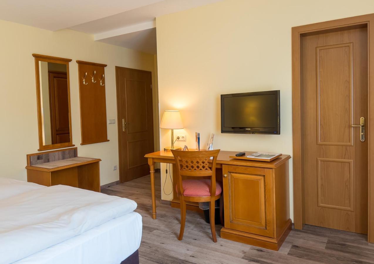 Hotel Landhaus Woerlitzer Hof Oranienbaum-Woerlitz Buitenkant foto