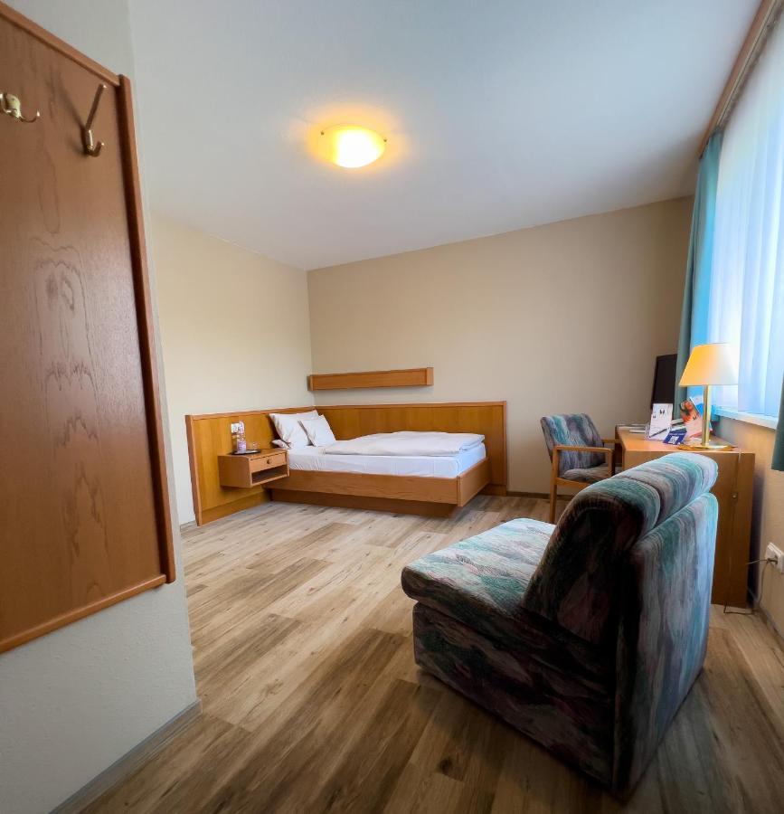 Hotel Landhaus Woerlitzer Hof Oranienbaum-Woerlitz Buitenkant foto