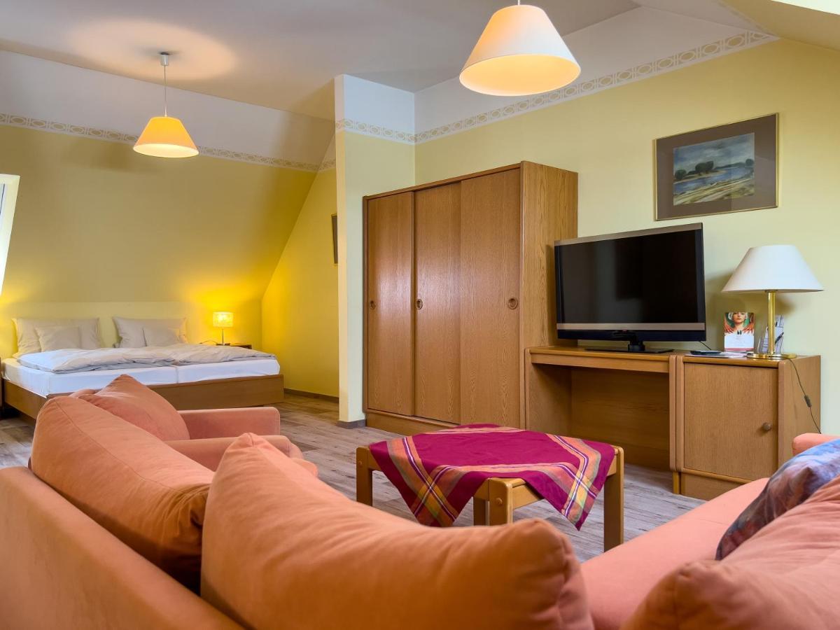 Hotel Landhaus Woerlitzer Hof Oranienbaum-Woerlitz Buitenkant foto