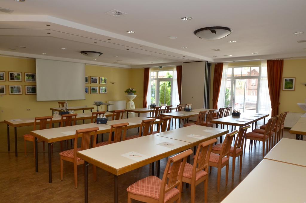 Hotel Landhaus Woerlitzer Hof Oranienbaum-Woerlitz Buitenkant foto