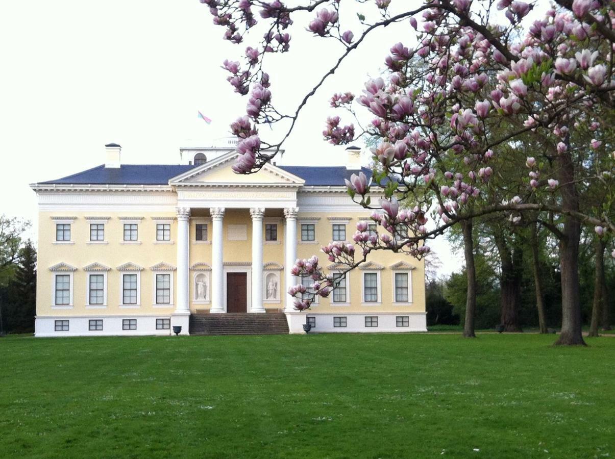 Hotel Landhaus Woerlitzer Hof Oranienbaum-Woerlitz Buitenkant foto